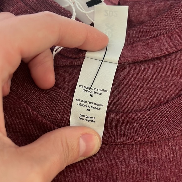 She Wears Her Heart on Her Sleeve - Beautiful Crazy - Picture 6 of 6